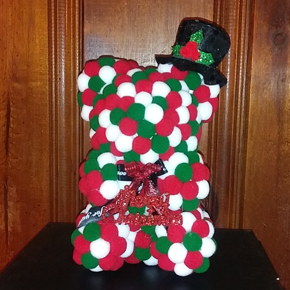 New Cotton Ball Christmas Bear w Black hat